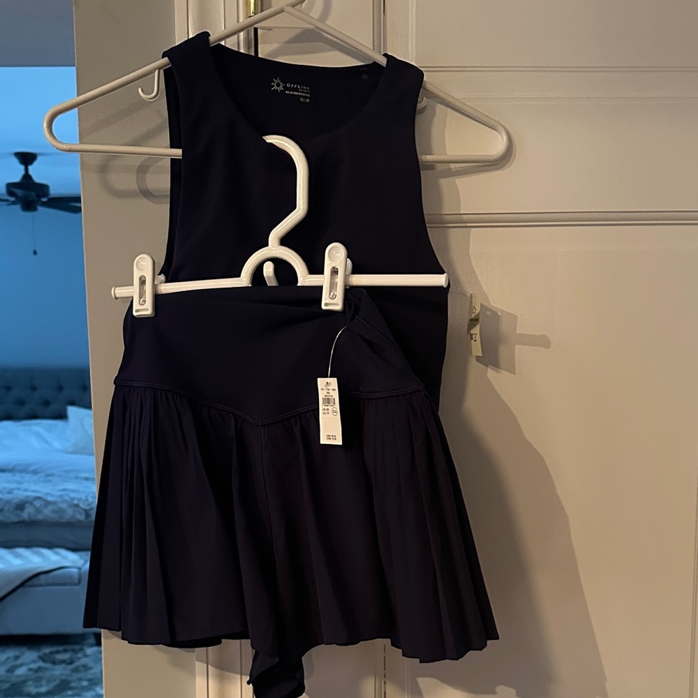 Aerie Navy long sleeveless Tank and pleated Skort  Set